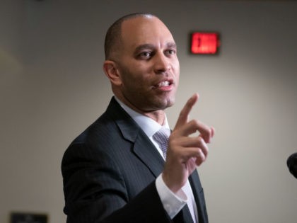 Jeffries: People Haven’t Paid Full Attention to Biden’s Economic Accomplishments
