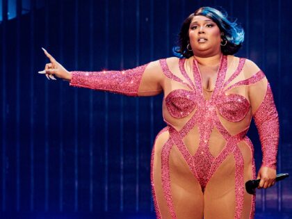 MILAN, ITALY - MARCH 02: Lizzo performs at Mediolanum Forum of Assago on March 02, 2023 in Milan, Italy. (Photo by Sergione Infuso/Corbis via Getty Images)